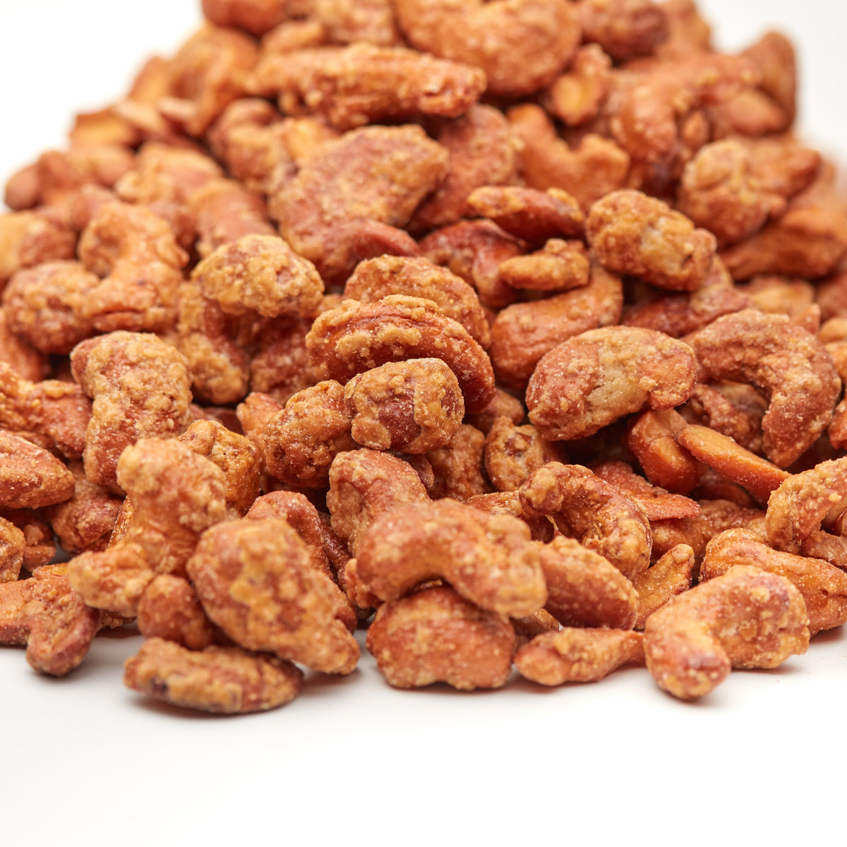 Honig-Cashews als süßer Snack in einer Schale
