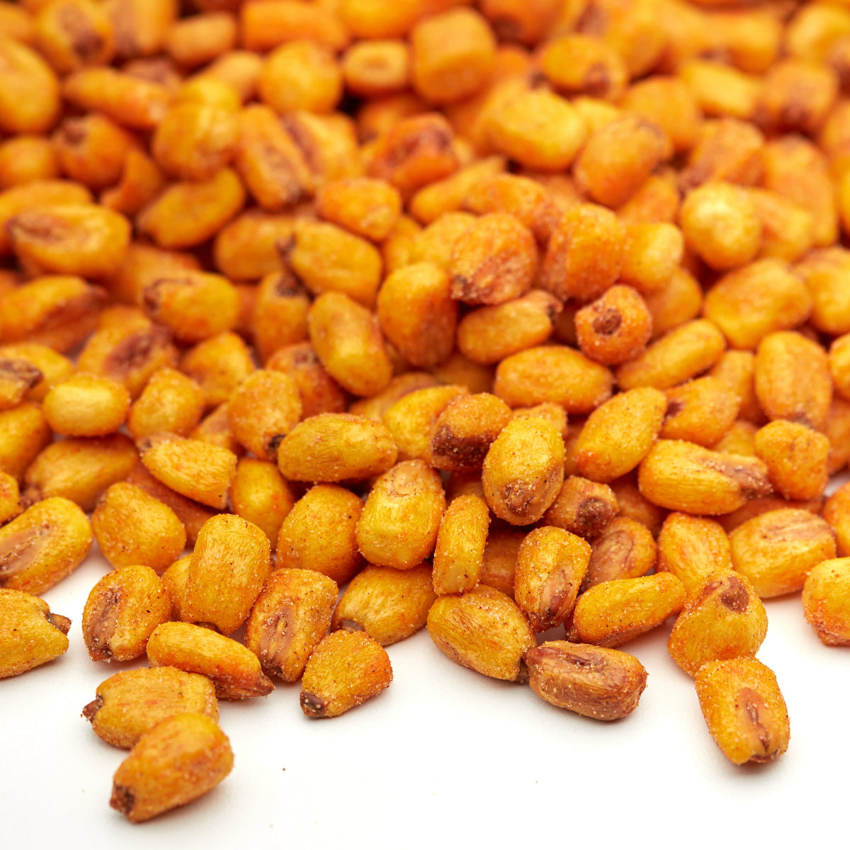 Chili-Maiskörner in der Snackschale zur Party