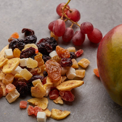 Tropic Mix von NESSLIM als fruchtig-süßer Snack für unterwegs, den Filmabend oder zwischendurch.